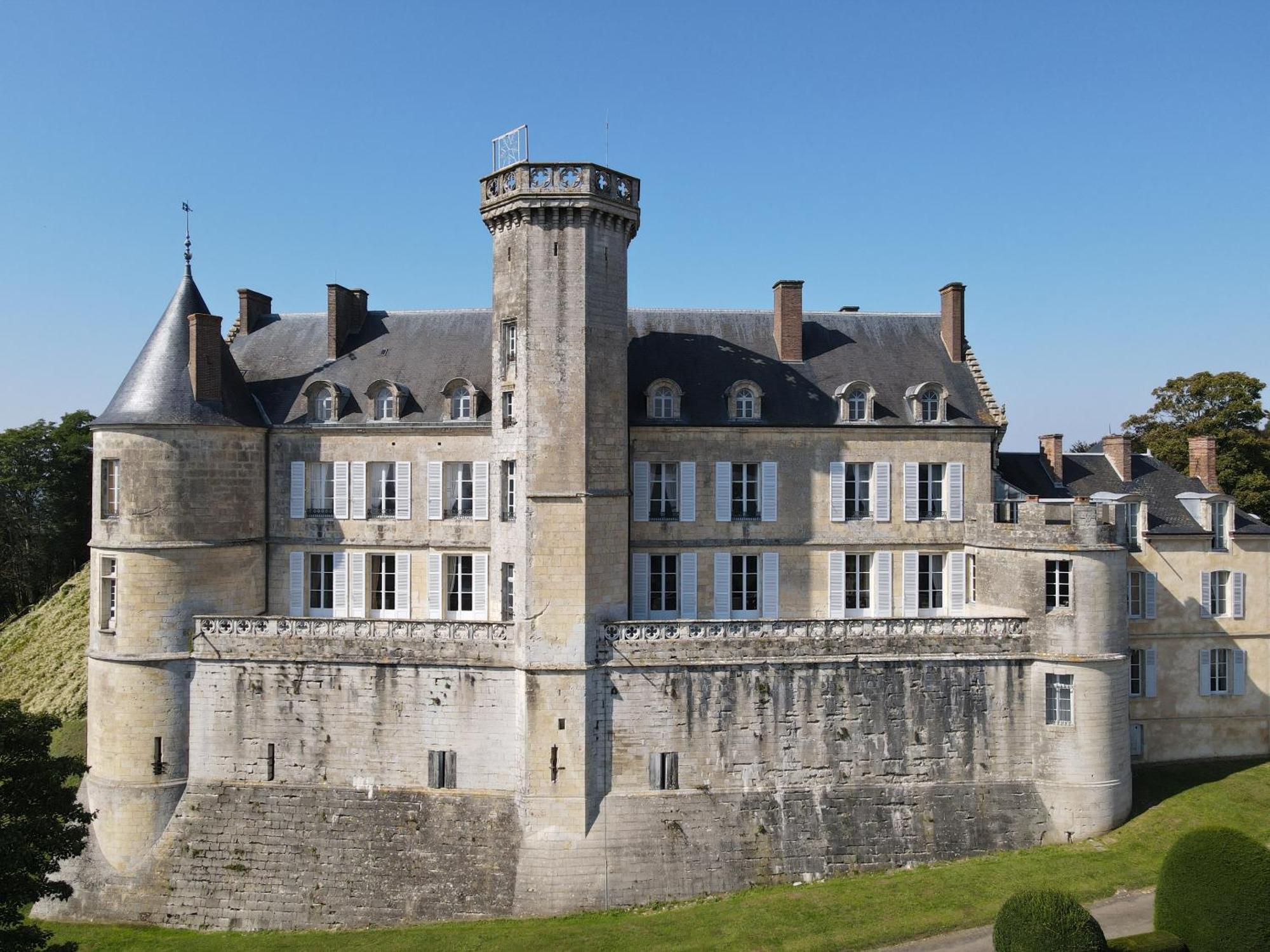 Château de Montmirail Montmirail (Sarthe) Exterior foto